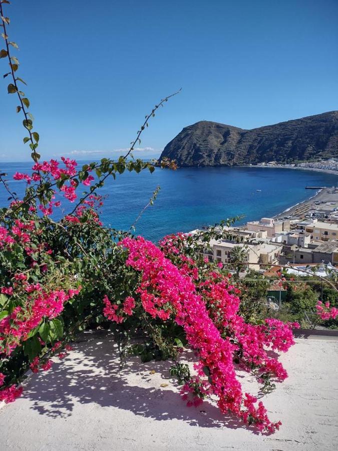 Casa Vacanze Vista Mare Mela B 利帕里 外观 照片